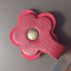 Portland Leather Goods Bougainvillea Flower Snap